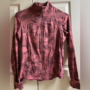 🍒LULULEMON HERITAGE 365 CAMO DEFINE Jacket sz 10 BRIER ROSE MULTI Pink ~ NULUX!